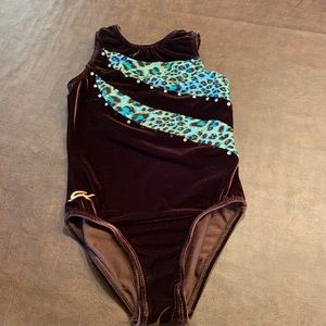 GK Elite Activewear Girls Leotard - Childs medium